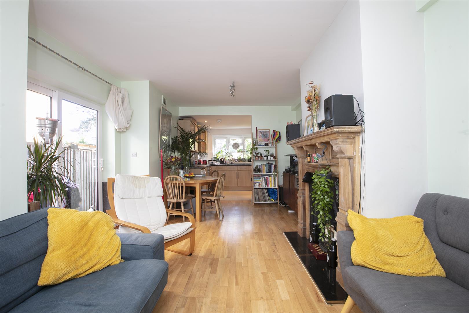 Flat - Conversion For Sale in Shenley Road, Camberwell, SE5 874 view2