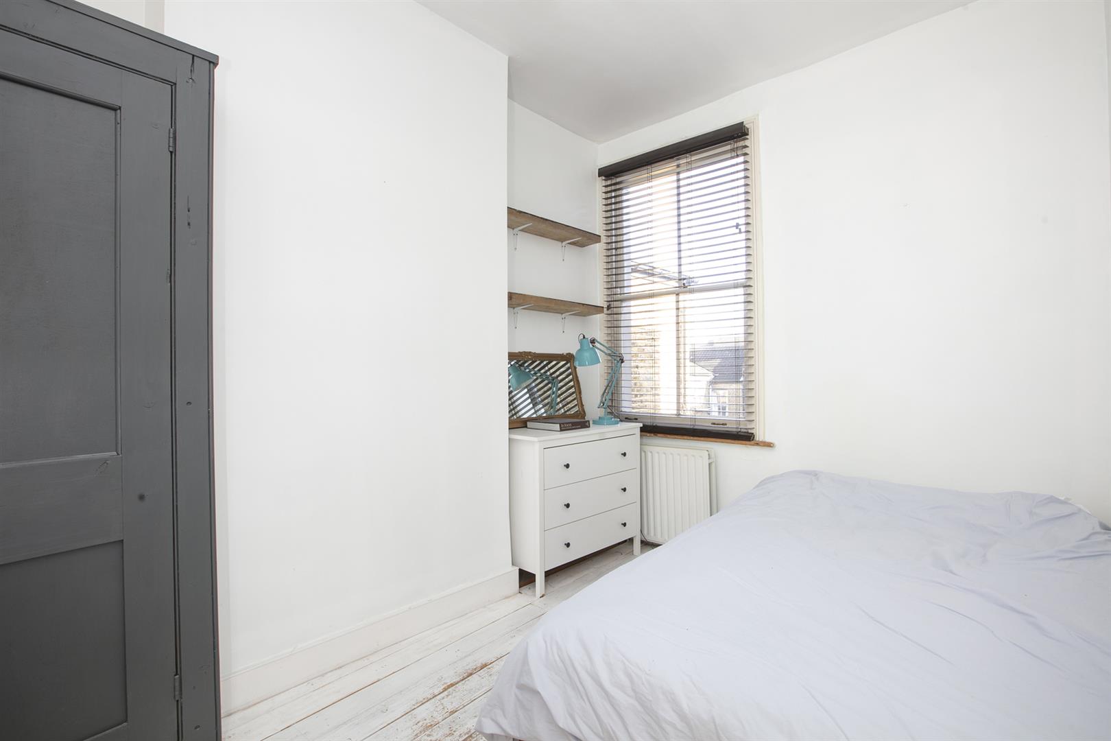 Flat - Conversion For Sale in Shenley Road, London, SE5 782 view10