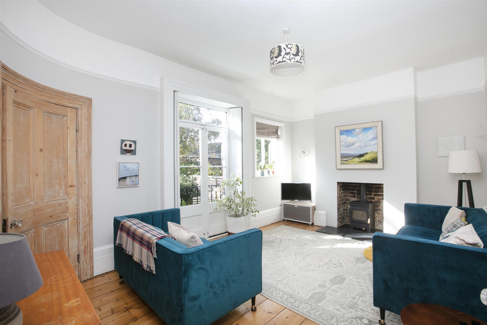 House - Semi-Detached Sold in Southampton Way, Camberwell, SE5 875 view7