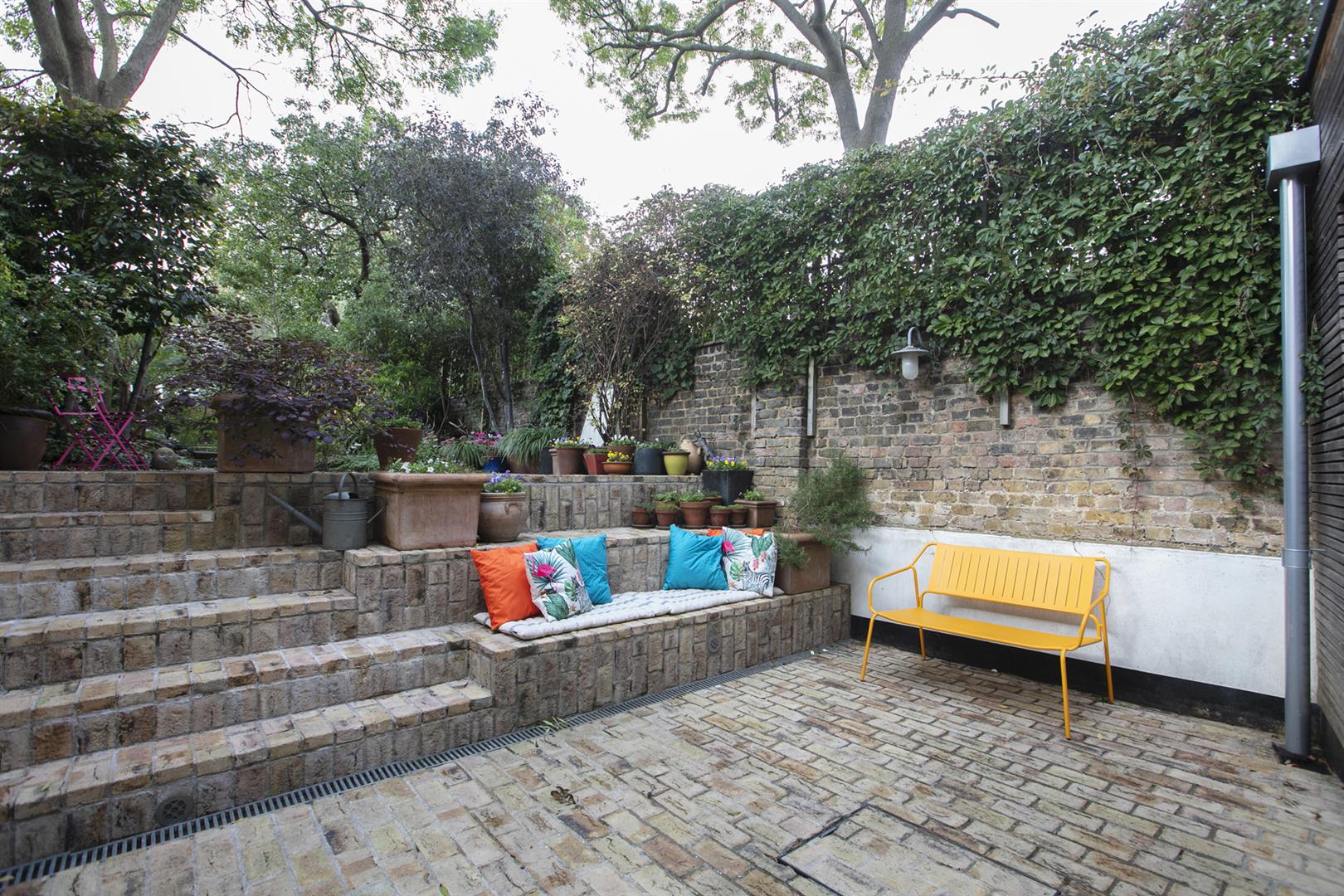 House - Terraced For Sale in Talfourd Road, Peckham, SE15 1155 view25