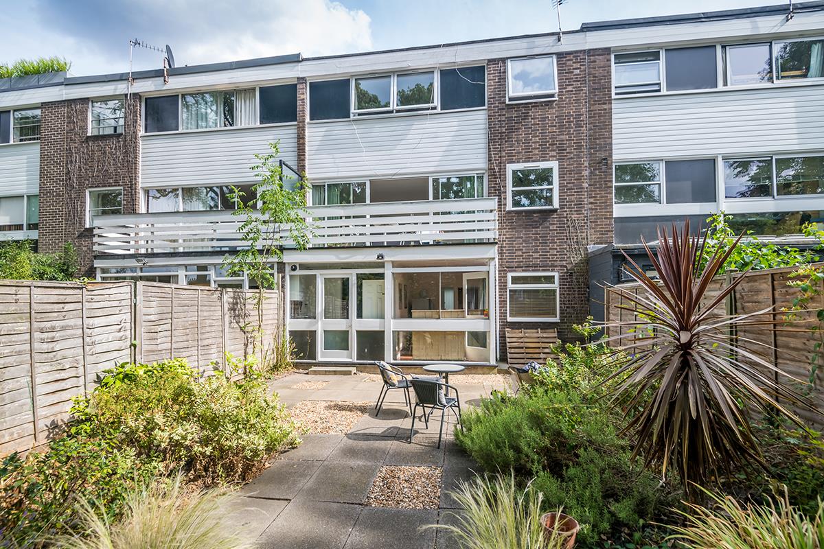 House - Terraced For Sale in The Hamlet, Camberwell, SE5 975 view26
