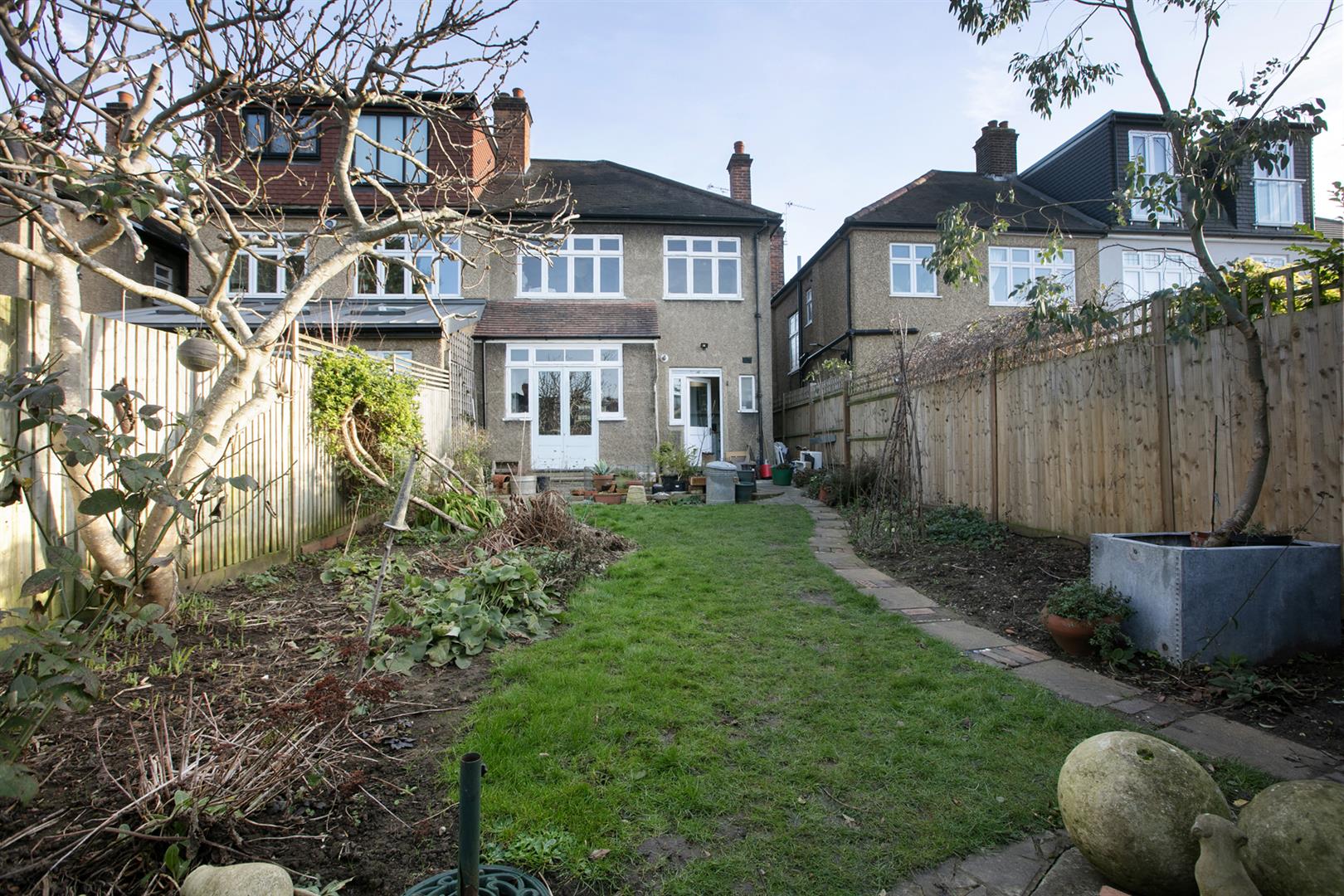 House - Semi-Detached For Sale in Therapia Road, East Dulwich, SE22 1180 view12