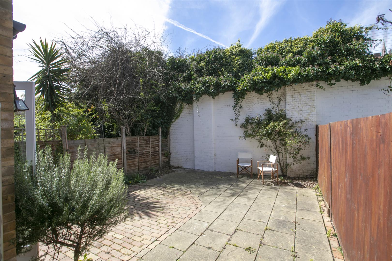 House - Terraced Under Offer in Vestry Mews, Camberwell, SE5 932 view9