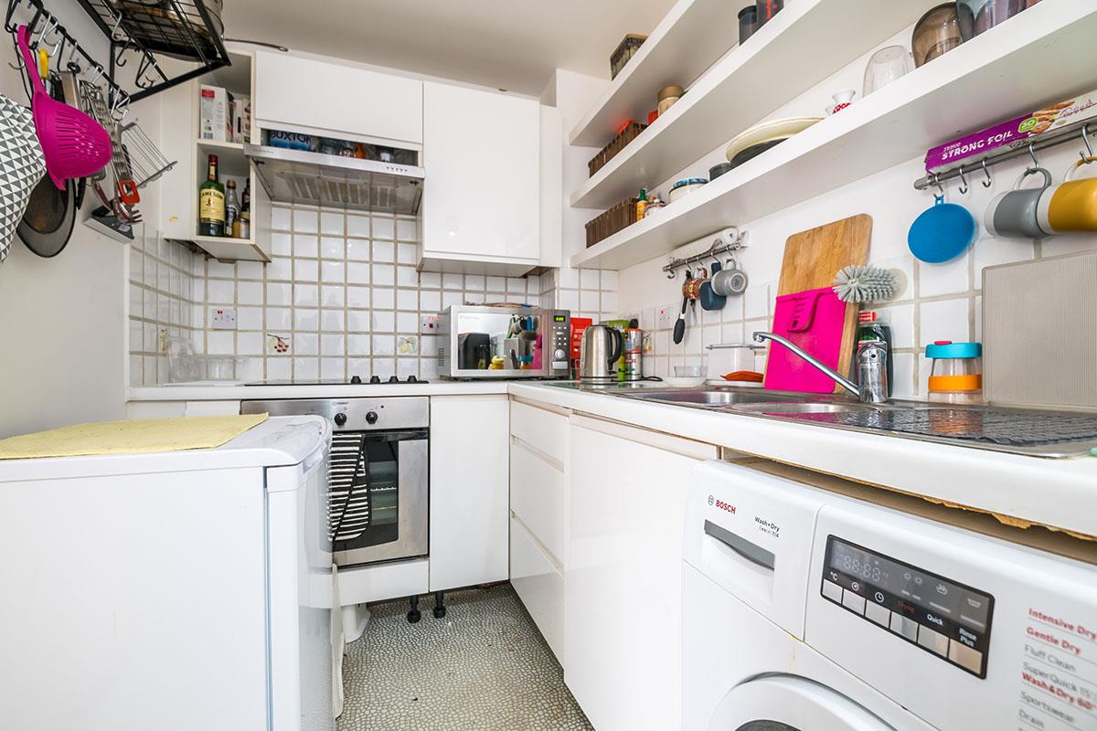 Flat - Purpose Built For Sale in Vestry Mews, Camberwell, SE5 940 view7