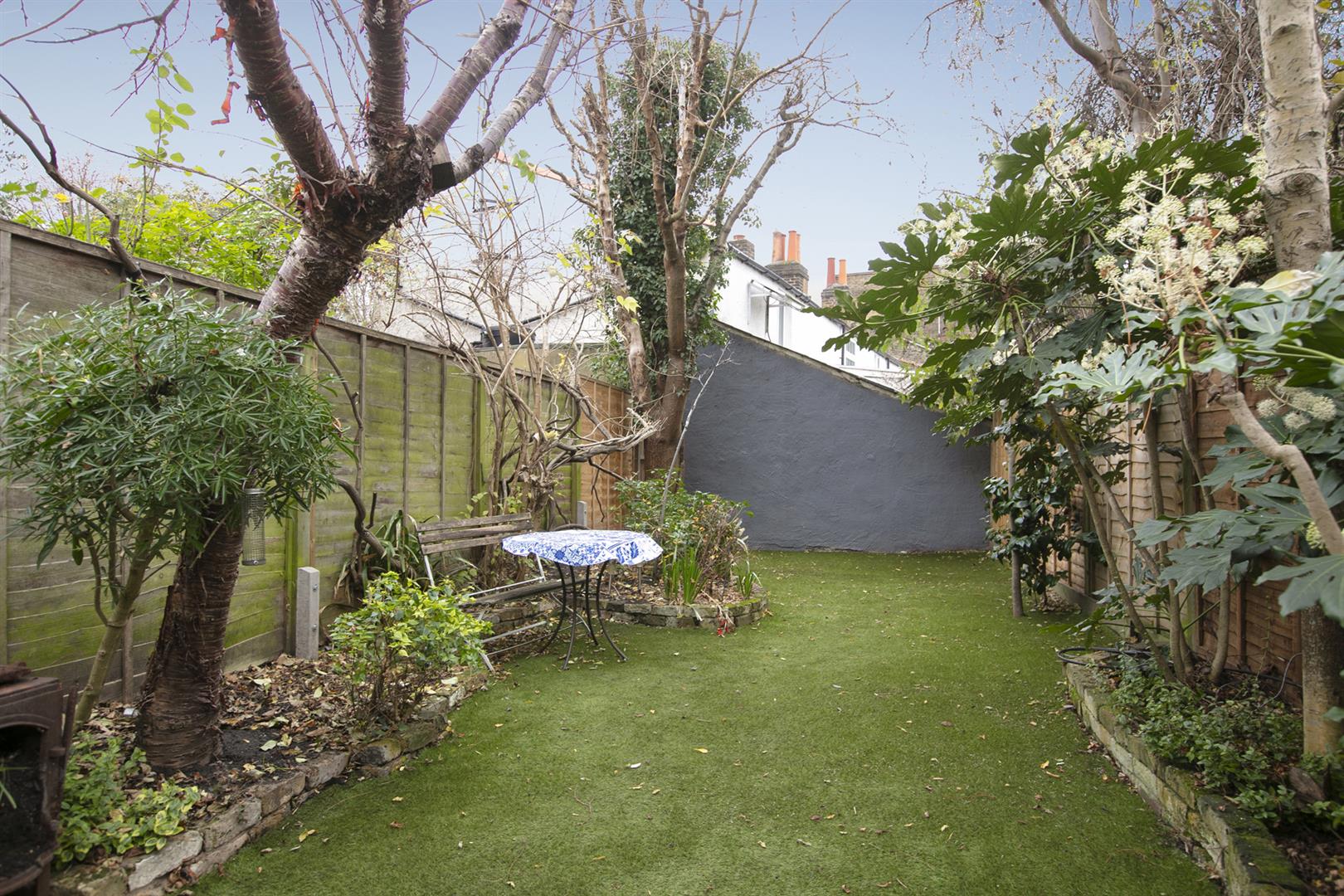 House - Terraced For Sale in Wells Way, Camberwell, SE5 891 view16